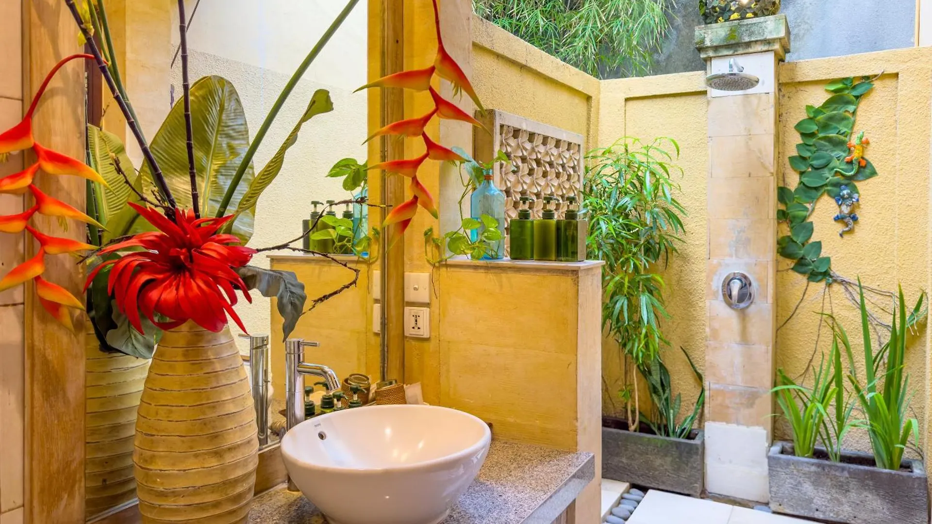 Villa Intan Managed By Villa Bugis Seminyak  Indonesia